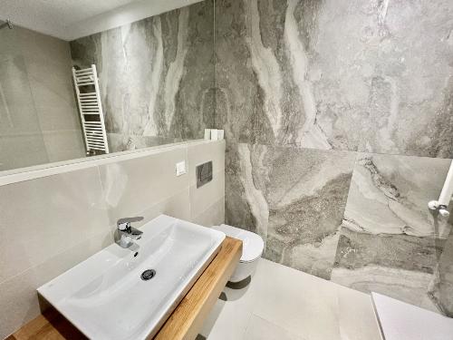 Nusco City/ Luxury apartment/ parking included 9