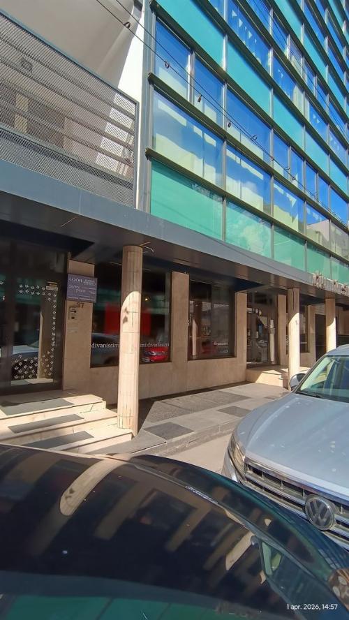 Dorobanti-Floreasca commercial space. Ideal showroom/restaurant 2