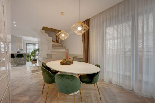 Crosspoint Imobiliare – Crosspoint Real Estate- Apartament spectaculos 4 camere | 150 mp utili + terasă generoasă 70 mp | Delea - crosspoint-imobiliare.ro