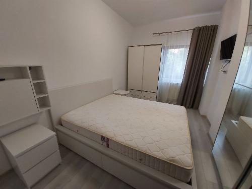 North Road – 2 rooms – immediately available 5