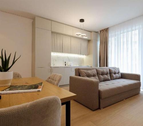 Stefan cel Mare, Aparthotel completed 2025 1