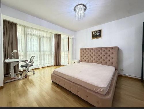 3 rooms / Kiseleff / underground parking 5