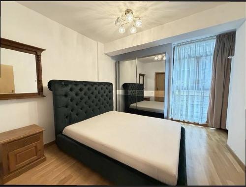3 rooms / Kiseleff / underground parking 7