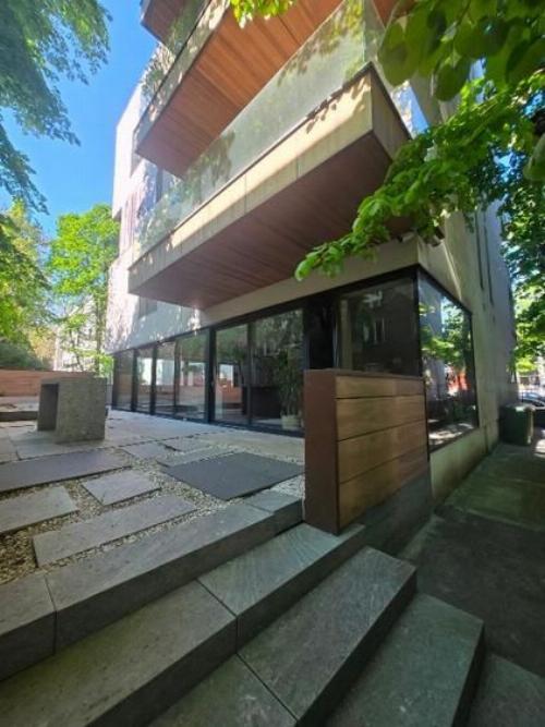 Spatiu comercial Calea Floreasca / terasa generoasa / 2 parcari 4