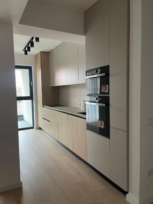 Luxury 4 Room Apartment | 120 sqm Total | Terrace 20 sqm & Parking Included 9