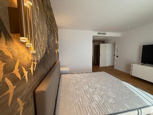 For sale 4 rooms One Herastrau Towers 8