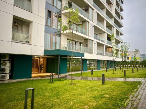 Vanzare apartamente - Petrom City! 2 camere, complet mobilat și utilat - crosspoint-imobiliare.ro