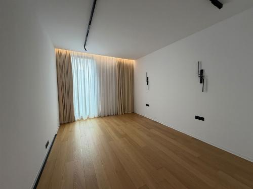 Boutique block with view of the park / 3 rooms / 92 sqm usable 13