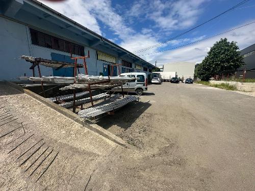 Warehouse for sale – Drumul Intre Tarlale 13
