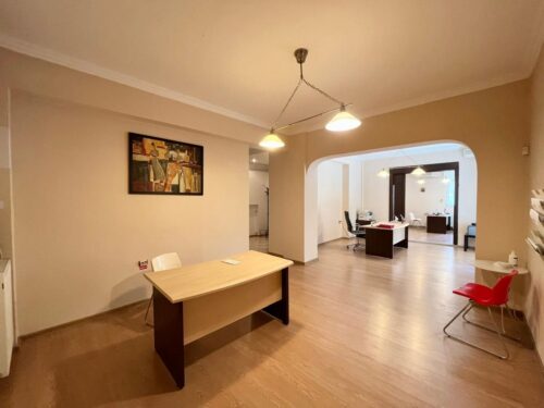 Crosspoint Imobiliare – Crosspoint Real Estate- Apartament Interbelic Premium | 3 Camere + Cameră de Serviciu | Calea Victoriei - crosspoint-imobiliare.ro