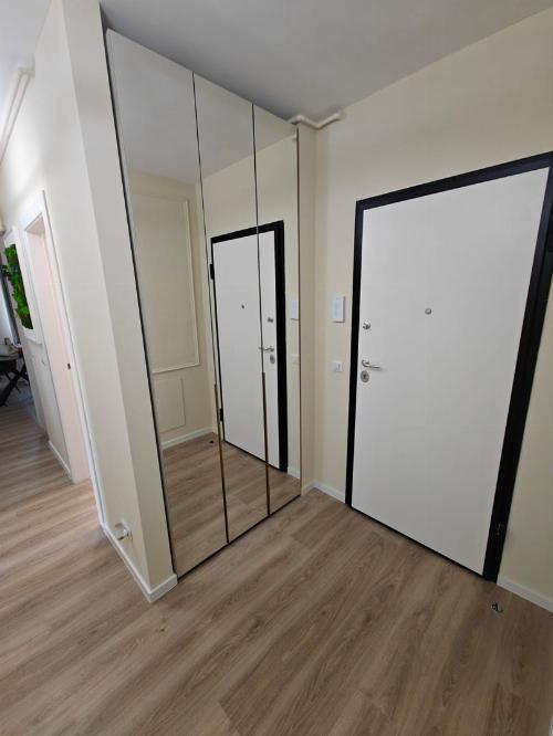 Fully furnished 3-room apartment Vulcan Residence 11