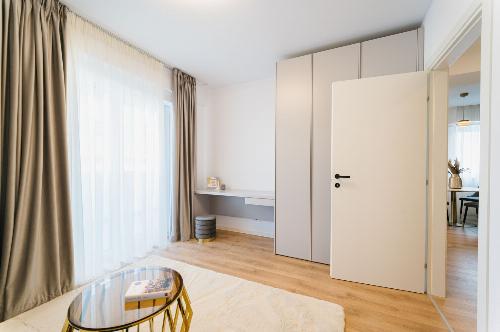 Fully furnished 3-room apartment Vulcan Residence 8