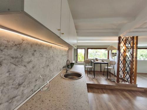 Mansarda premium in vila exclusivista| 2 camere + birou 11