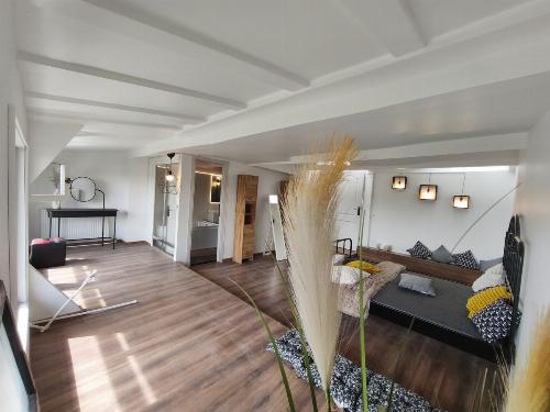 Mansarda premium in vila exclusivista| 2 camere + birou 5