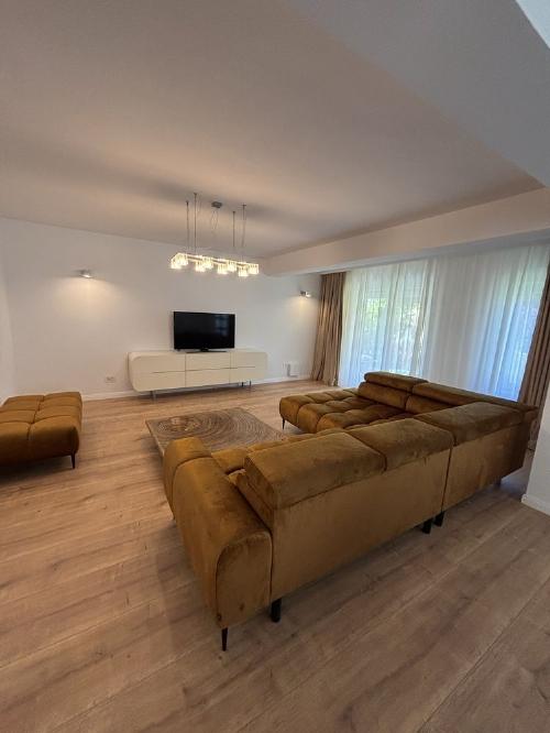 Vilă Cochetă cu Grădină Amenajată | 4 Camere | Complet Mobilată și Renovată 2