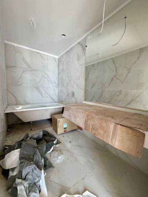 Apartament spectaculos cu 4 camere | Vedere lac din fiecare cameră | Terasă 47 m 8