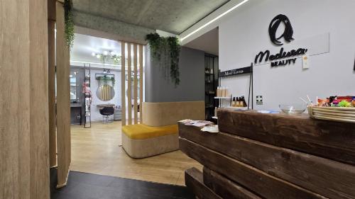 Fully functional beauty salon for sale – turnkey business 13