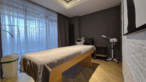Fully functional beauty salon for sale – turnkey business 6