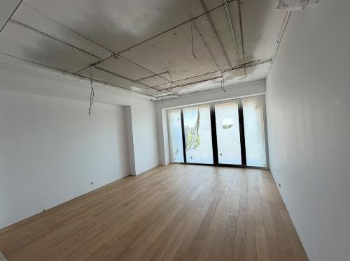 Modern 2-room apartment | Upper floor | Unobstructed View | One Lake District 4