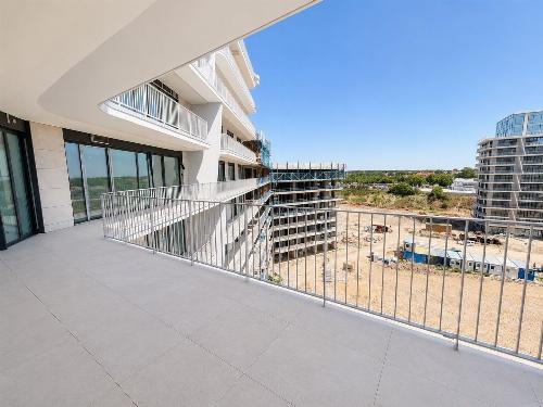Apartament spațios cu 2 camere | Model mare | Bucătărie separată | One Lake Dist 2