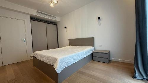Inchiriere 2 camere 5