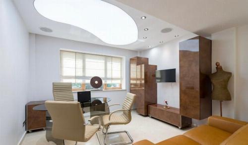 Premium Modern Villa with Courtyard | Tei Lake | Ideal Residential or Office 11