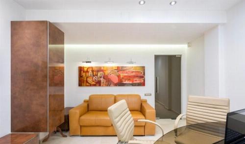 Premium Modern Villa with Courtyard | Tei Lake | Ideal Residential or Office 12