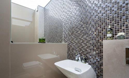 Premium Modern Villa with Courtyard | Tei Lake | Ideal Residential or Office 18