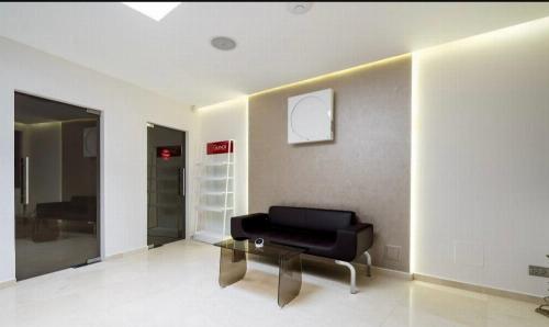 Premium Modern Villa with Courtyard | Tei Lake | Ideal Residential or Office 6