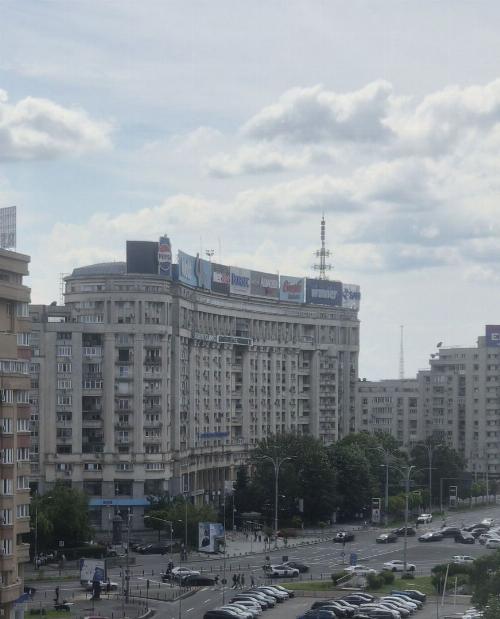 2 Spacious Rooms near Victoriei Square New Furnished | Parking included 7