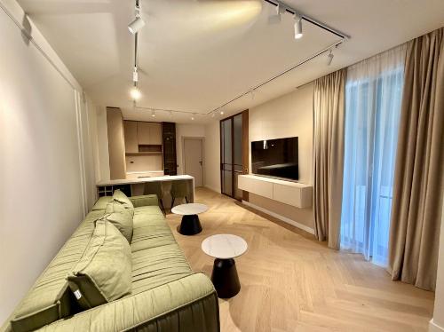 Apartament premium 4 camere si grădină privată generoasă / 2 parcări incluse 5