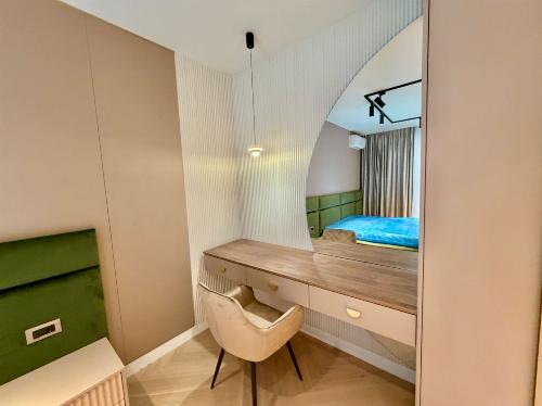 Exclusive apartment with 4 rooms and garden / 2 parking spaces 11