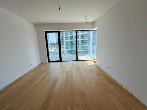 Apartament premium cu 3 camere | Vedere liberă | One Lake Club 3