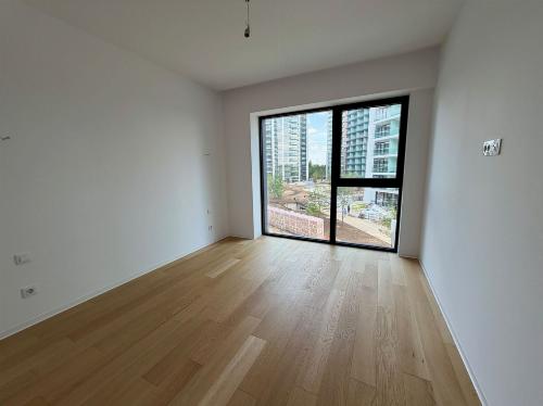 Apartament premium cu 3 camere | Vedere liberă | One Lake Club 7