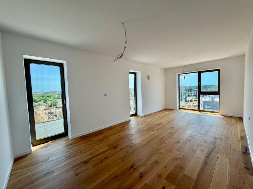Penthouse cu terasă spectaculoasă și vedere la lac / 260 mp 4