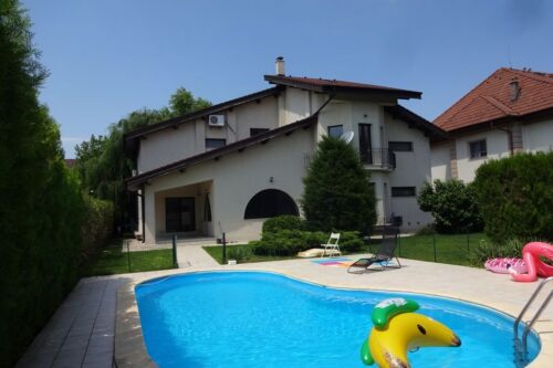 Crosspoint Imobiliare – Crosspoint Real Estate- Vilă cu Piscină și Teren de 960 mp | Iancu Nicolae - crosspoint-imobiliare.ro