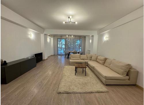 112 sqm usable | Terrace 20 sqm | 2 parking spaces included in the price 2