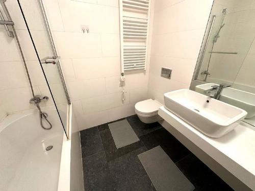 ONE FLOREASCA LAKE – Apartament cu 3 camere și terasă generoasa 5