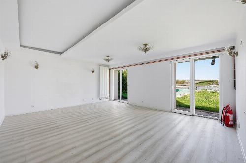 Vilă Tip Duplex cu Vedere către Lac 13