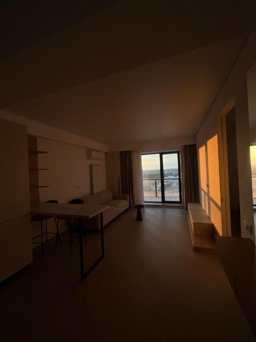 First Rental | 2 room apartment /Cortina North 10