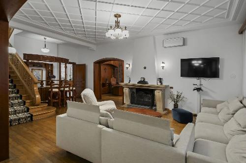 Rare property on Aviatorilor Boulevard. Exclusive premium villa 11