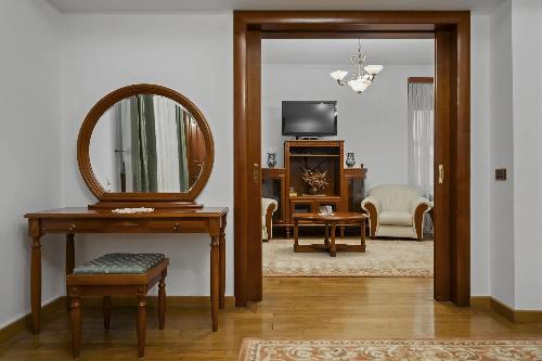 Rare property on Aviatorilor Boulevard. Exclusive premium villa 15