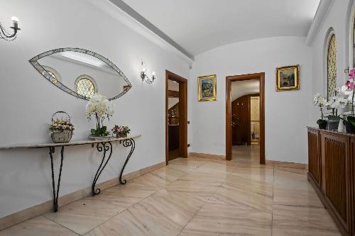 Rare property on Aviatorilor Boulevard. Exclusive premium villa 5