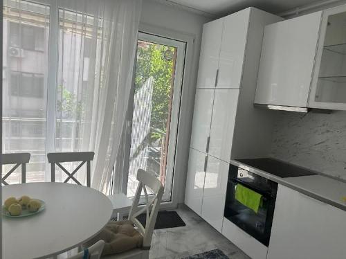 Private Garden | Herastrau | Parking 6