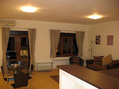 Vanzare apartamente Ultracentral - 2 Room Apartment | 81 sqm | Villa Property | Own power plant - crosspoint-imobiliare.ro