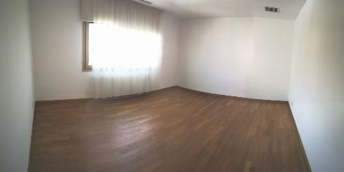 Gated Community! Gradina cu piscina! 4 dormitoare – Iancu Nicolae 6