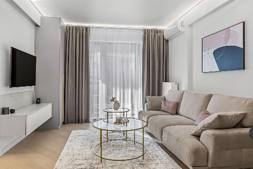 Cortina North! 3 rooms, parking space 2