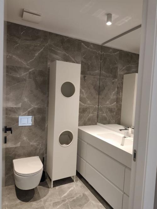 Apartament cu 3 camere de închiriat | One Cotroceni | Etaj 11 | Parcare inclusă 14
