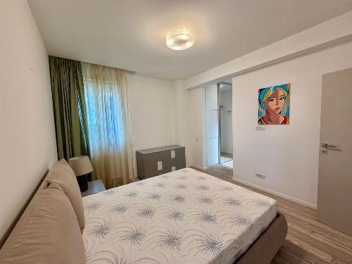 Iancu Nicolae | Bloc boutique | Lângă British School 9