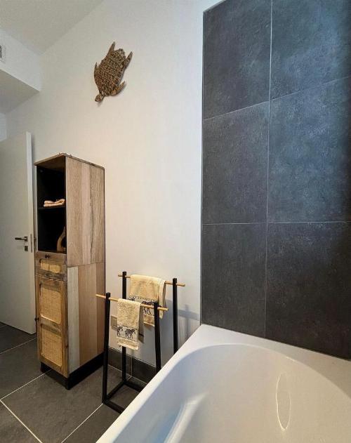 Vilă nouă la prima închiriere | Smart Home | Curte privată | Comu 15